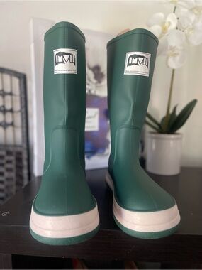 Dark Green Rain Boots with Cream Trim